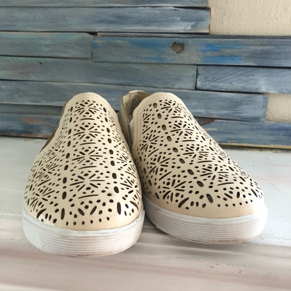 Solesensibility laser cut out slip one sz: 6 - Picture 4 of 8